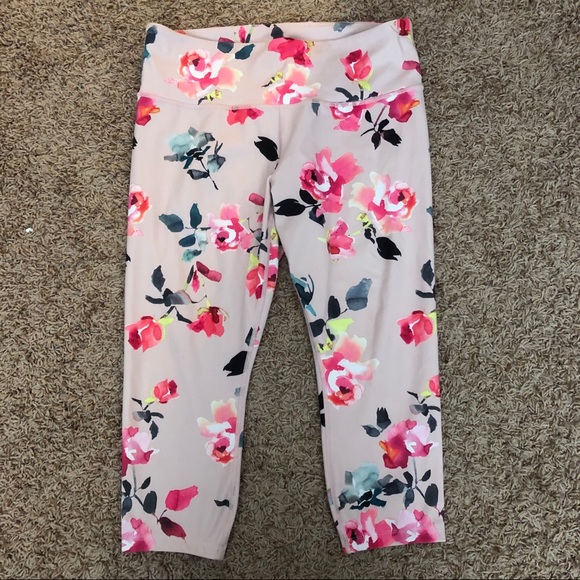Athleta Pants - Athleta Elation 7/8 Legging Large Petite LP